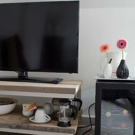 Homestay Upstairs9000